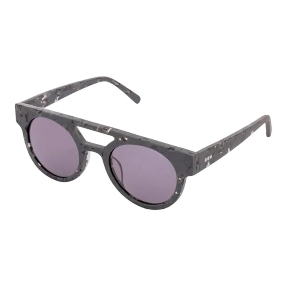 KOMONO Dreyfuss Concrete Sunglasses NEW grey gray UV400